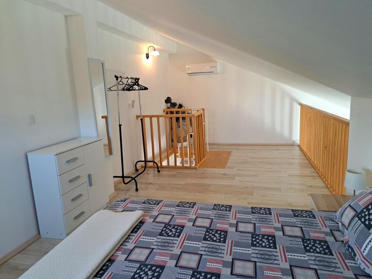 Apartment Oaza Mira Tribalj Exterior foto